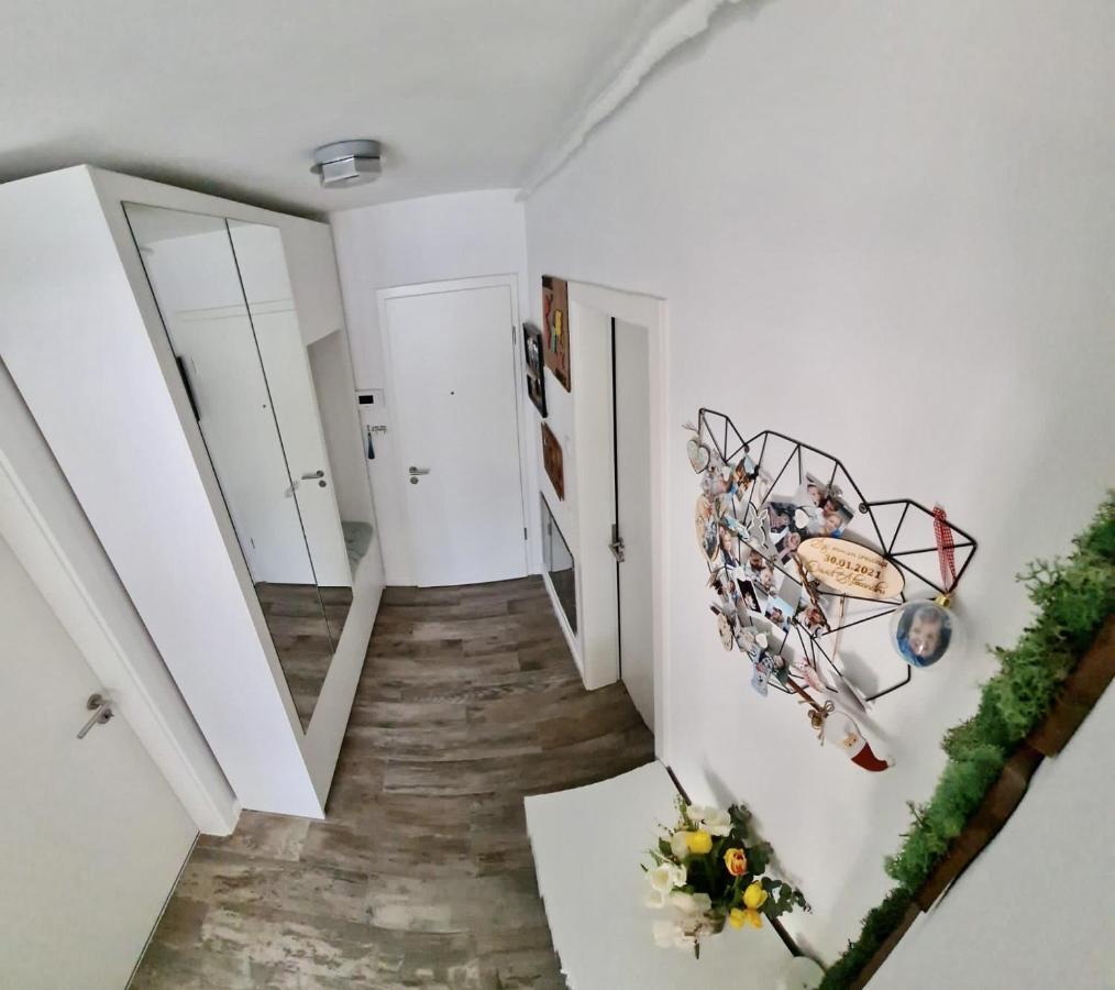 Apartmán Apartament Coresimall Brašov Exteriér fotografie